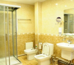 Коттедж с тремя отдельными комнатами в Озёрная