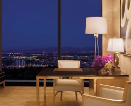 Четырёхместный Tower Suite клубный в Encore at Wynn Las Vegas