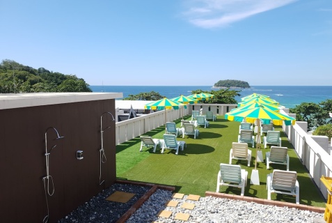 Карон: Отель Kata Beachwalk Hotel and Bungalows