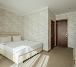 Стандарт улучшенный с балконом вид на морскую сторону в Кавказ