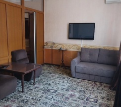 Двухместный номер 205 двуспальная кровать в Central