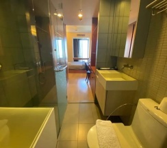 Четырёхместный номер Deluxe с балконом в BoonRumpa Condotel