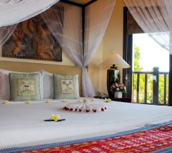 Бунгало с видом на океан в Poshanu Resort