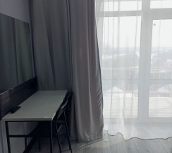 Просторная студия с кондиционером и кухней в Европа House