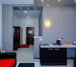 Люкс двухкомнатный в Avangard Hotel