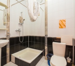 Трехместный повышенного комфорта (улучшенный) в Аллес