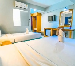 Двухместный номер Standard (2 отдельные кровати) в K2 Hotel @ Airport
