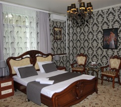 ЛЮКС в Лефортовский дворик