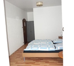Трёхместный номер Standard в Artus Hotel