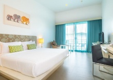 Номер Standard с видом на море в The Briza Beach Resort Khaolak