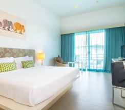 Номер Standard с видом на море в The Briza Beach Resort Khaolak