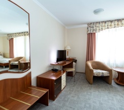 Стандартный двухместный номер с двумя односпальными кроватями. в Emmaus Volga Club