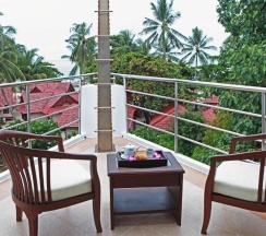 Трёхместный номер Grand Deluxe с балконом в Samui First House Hotel