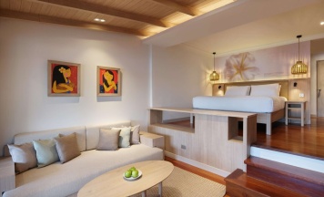 Двухместный Hillside люкс с видом на море двуспальная кровать в Garrya Tongsai Bay Samui