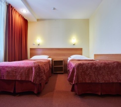 Номер улучшенный с 2 односпальными кроватями в Azimut Отель Ставрополь