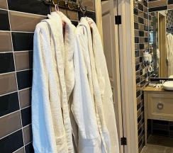 Djakuzi Luxe в Авшар-клаб