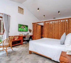 Двухместный номер Tropical (двуспальная кровать) в M Village Phu Quoc