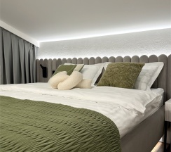 Дом «DOUBLE» с банным чаном на террасе в Luxe House