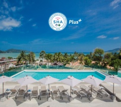 Двухместный номер Superior двуспальная кровать в The Bloc Hotel Phuket