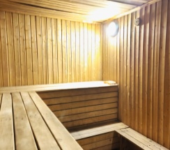 Коттедж с 4 комнатами в Изба/Izba