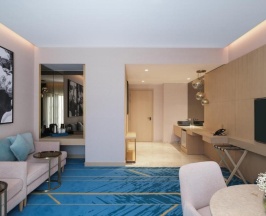 Люкс c 1 комнатой в Maani Muscat Hotel & Suites