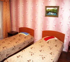 Номер эконом с 2 односпальными кроватями (Корпус 1) в Пушкиногорье