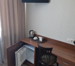 Номер стандарт с 1 односпальной кроватью (с завтраком) в Заря