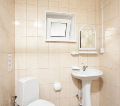 Двухместный номер Comfort с балконом и рядом с пляжем двуспальная кровать в Моряк