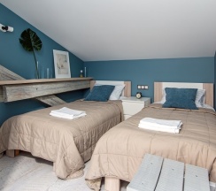 Twin в Centeral Hotel & Hostel
