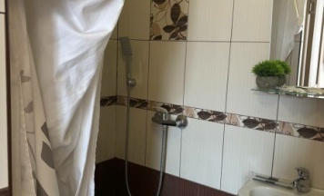 комфорт с балконом в Ларионов