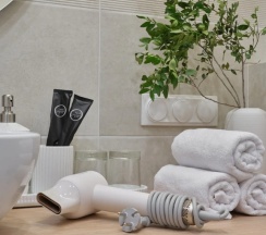 Апартаменты с балконом в Апартаменты Ваби-Саби