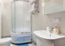 2-комнатные апартаменты люкс с 1 двуспальной кроватью в Holiday Village Moscow