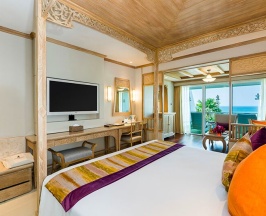 Двухместный номер Honeymoon Deluxe двуспальная кровать в Royal Cliff Beach Hotel Pattaya