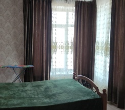 М.Горького 85Б. 2-комн.кв., 6-этаж, 106 в АнтиОтель