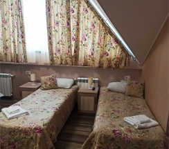 Deluxe в Чайка