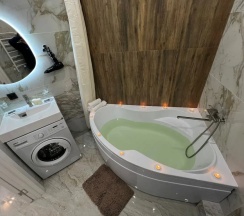 Двухместные апартаменты c 1 комнатой с балконом (двуспальная кровать) в Апартаменты Уютная студия в тихом центре