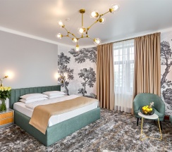 Вилла Монополь в Монополь