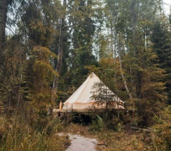 Под скалой в Котопельто