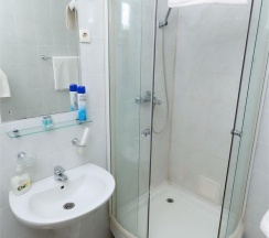 Номер Полулюкс 2-8 в Интурист