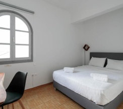 Коттедж в Downtown cottage 3 floors- sea view