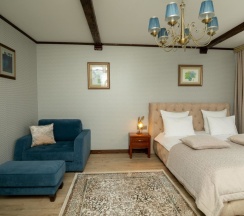 Люкс с красивым видом из окна в Губернский