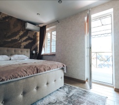 Комфорт с балконом в City creek