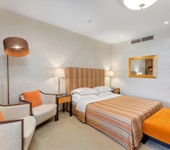 Студия с видом на море  в Ревиталь Парк