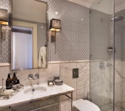 Номер Classic с балконом в The Drisco Hotel Tel Aviv - Relais & Chateaux