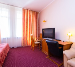 Трехместный повышенного комфорта (улучшенный) в Аллес