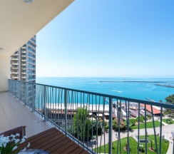 Трехкомнатные улучшенные апартаменты с двумя спальнями (7 этаж) в Real Apartments Sochi