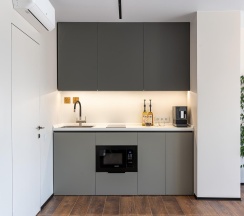1-комнатная комната улучшенная Станюковича 48/6 в Sea view apartments
