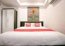 Двухместный номер Economy двуспальная кровать в OYO 568 Art Hotel Hua Lamphong - Hostel