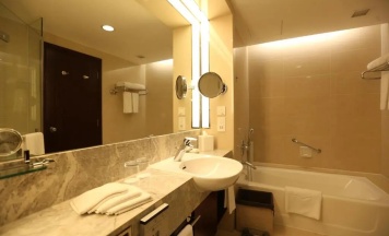 Двухместный номер Superior (двуспальная кровать) в Shangri-La Dalian