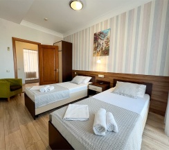 Семейный Плюс (2х-комнатный 4х-местный номер) в Марко Поло